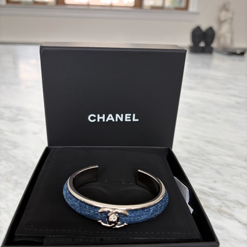 CHANEL Denim Blue and Silver Cuff Bracelet
Limited Edition 2025